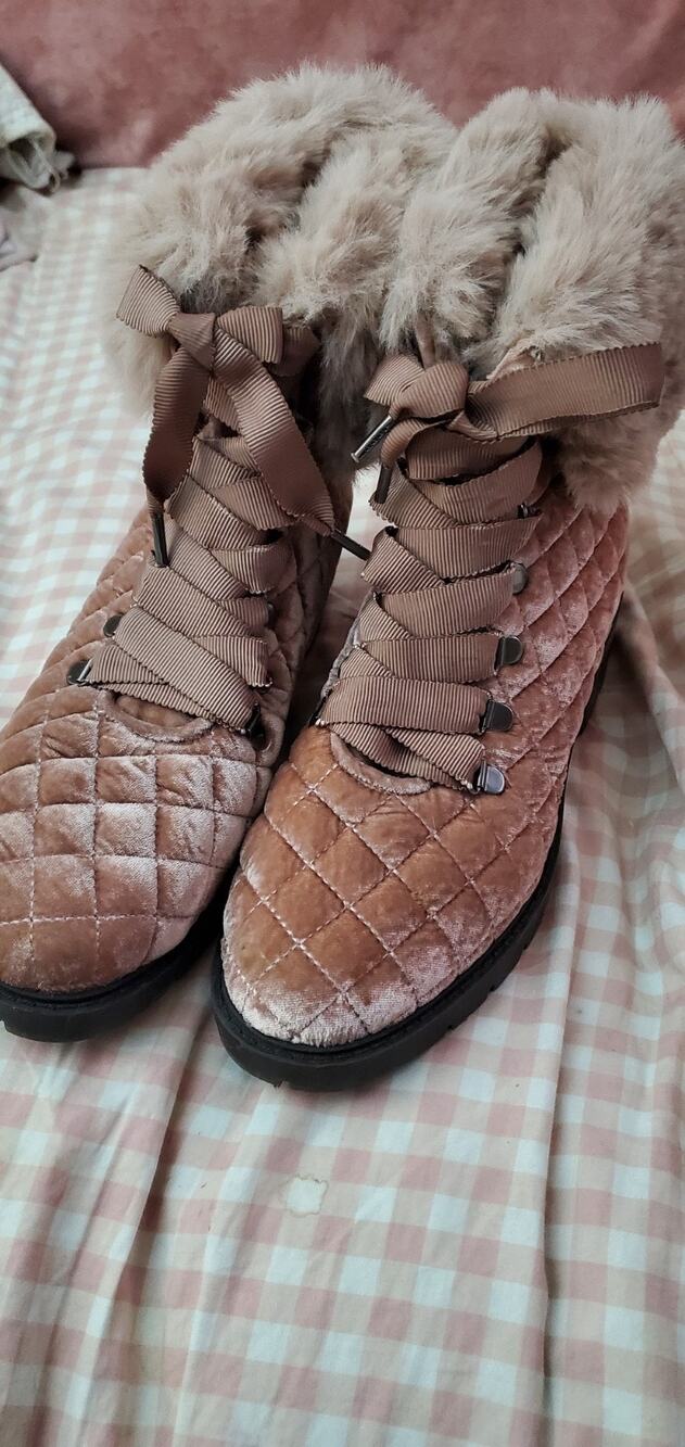 Isaac Mizrahi Pink Velvet Fur Boots Quilted Ribbon Apres Ski Barbiecore Sz 7